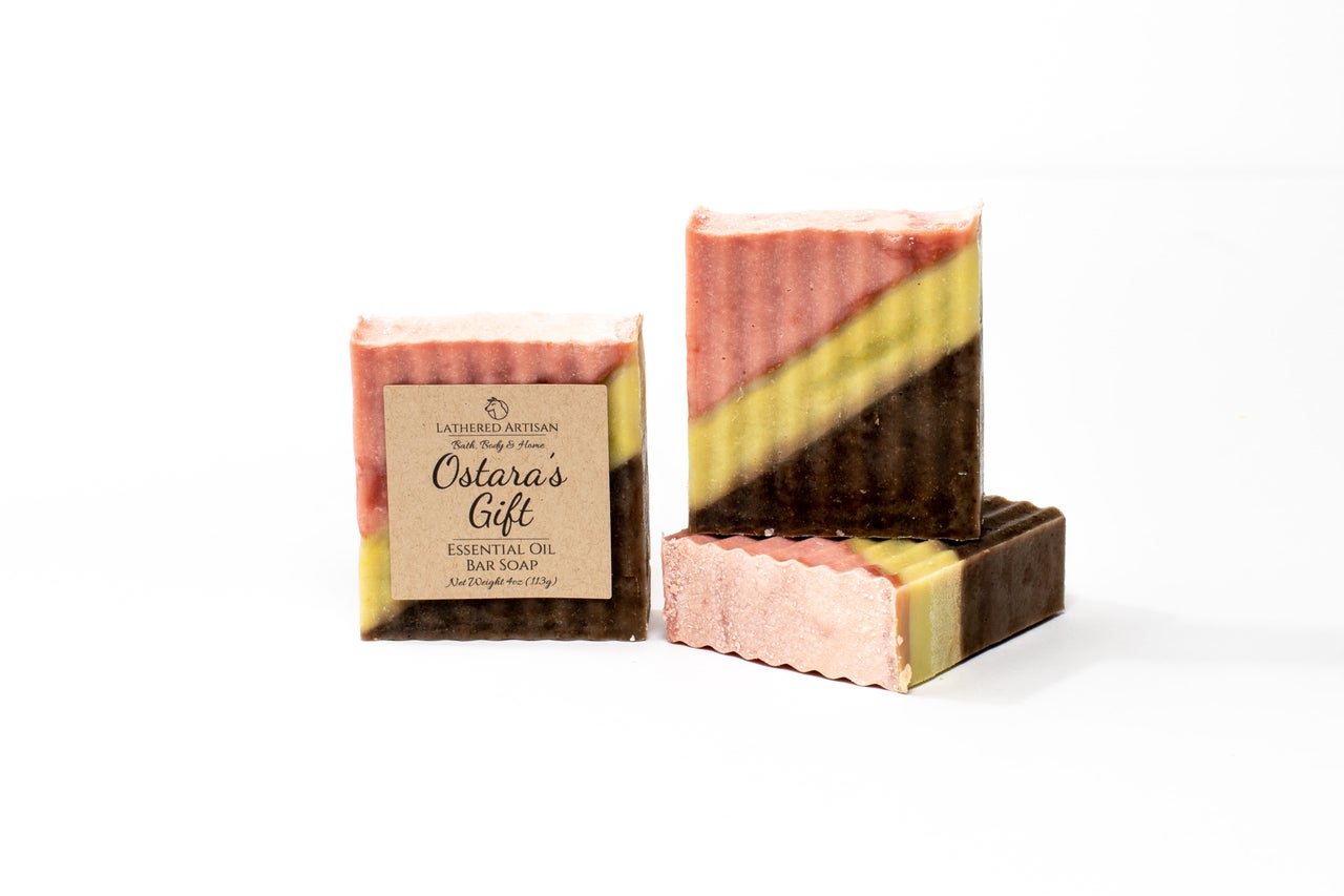 Panrosa PEONY Essential Oil Bar Soap – Luxe Lizzies